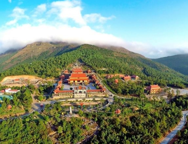 Trọn Bộ Chi Phí Du Lịch Yên Tử 1 Ngày Cần Gì?